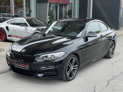 BMW M240i Coupé xDrive Aut. bei Meyer-Hafner in 